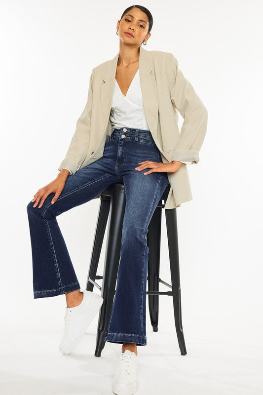 Caroline HR Flare