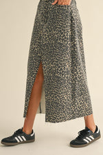 Savannah Stride Skirt