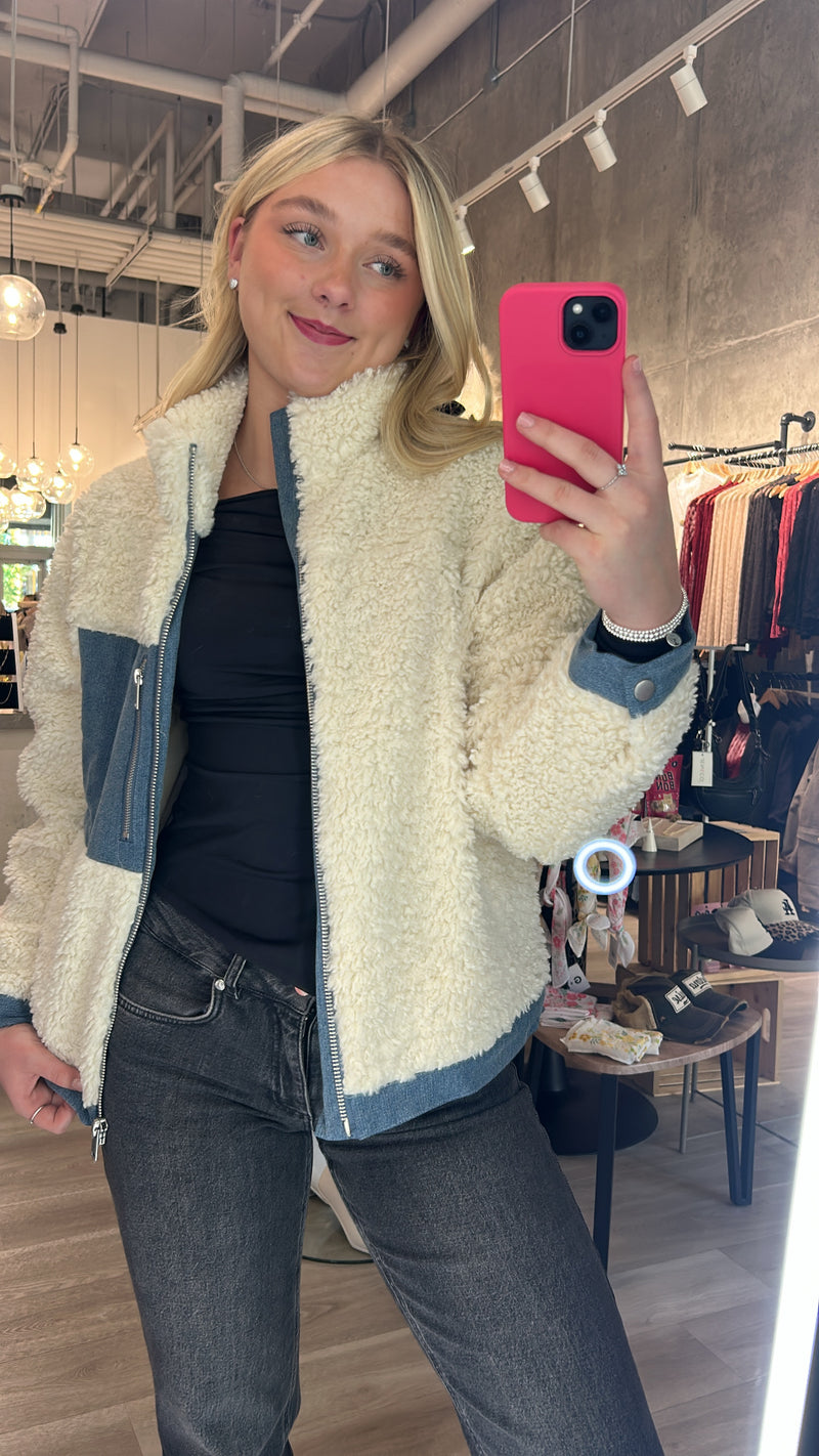 Aspen Sherpa Jacket