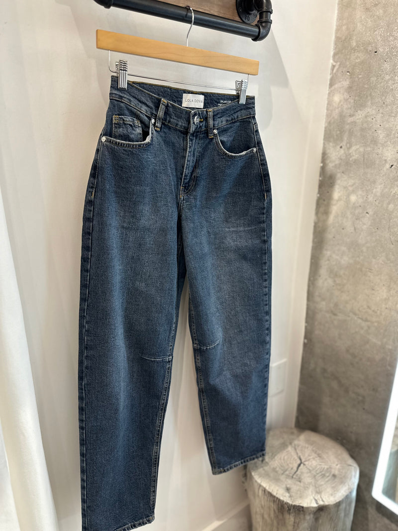 Dylan Barrel Jeans