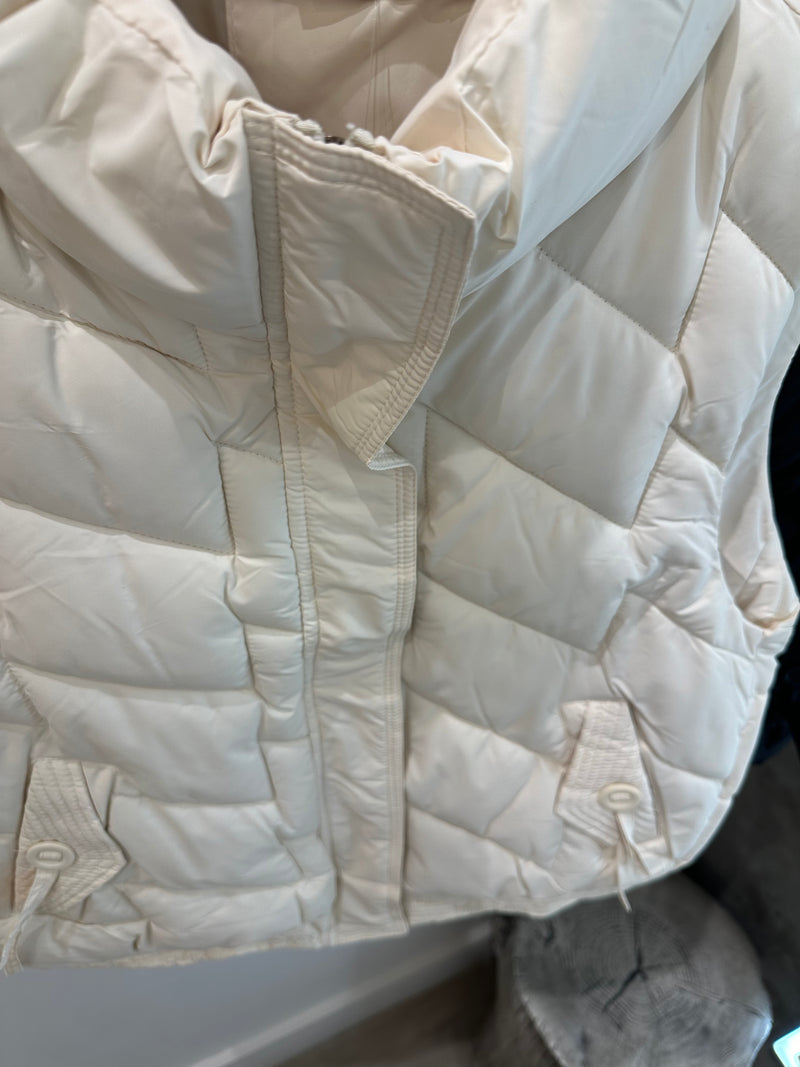 Mockneck Puffer Vest