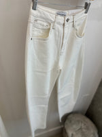 Ivory Frame Barrel Jeans