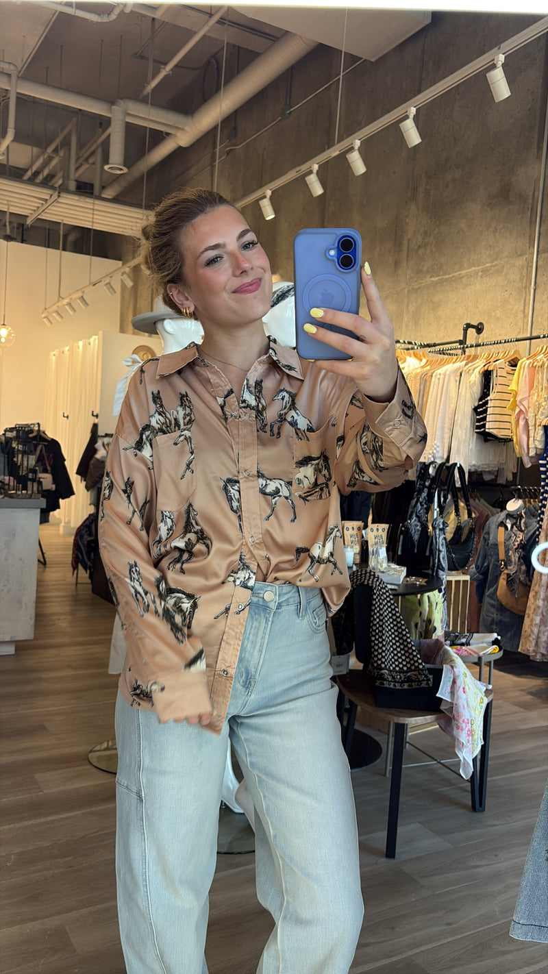 Horsey Time Button Up