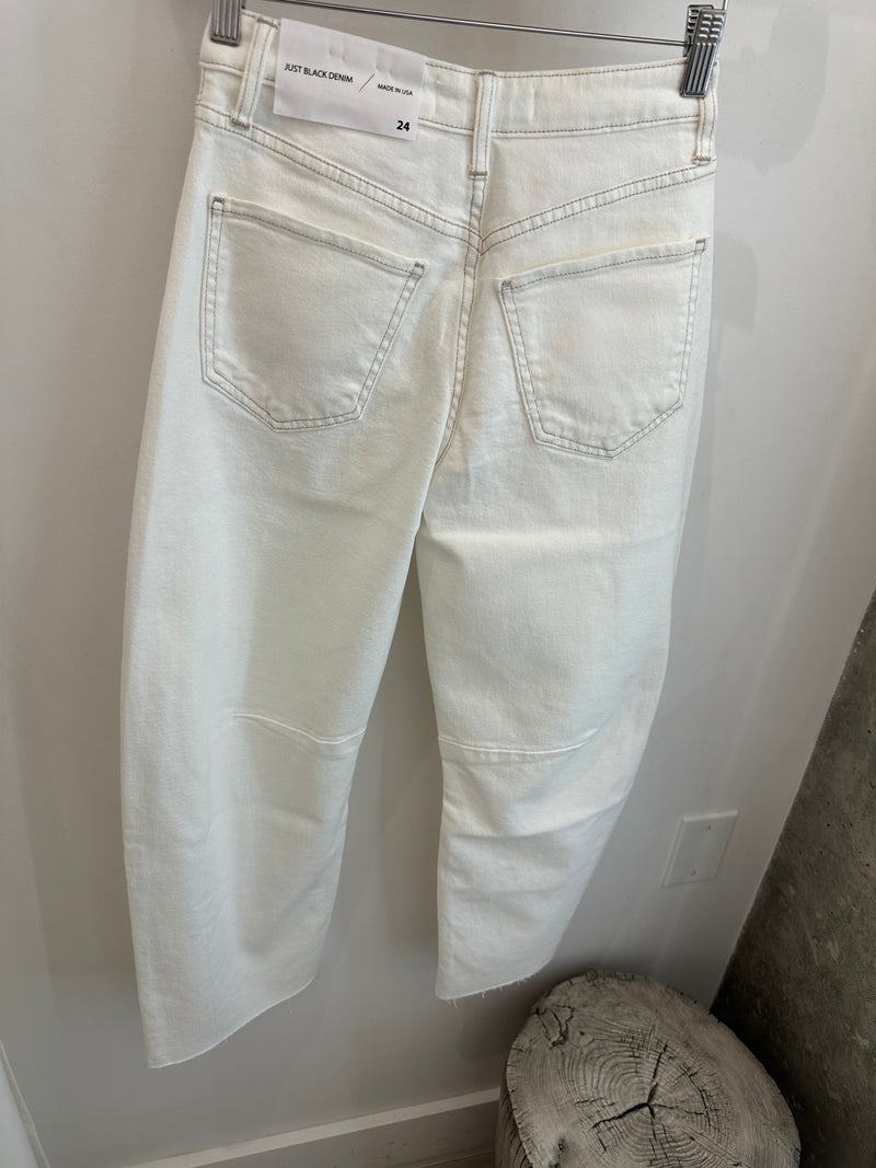 Ivory Frame Barrel Jeans