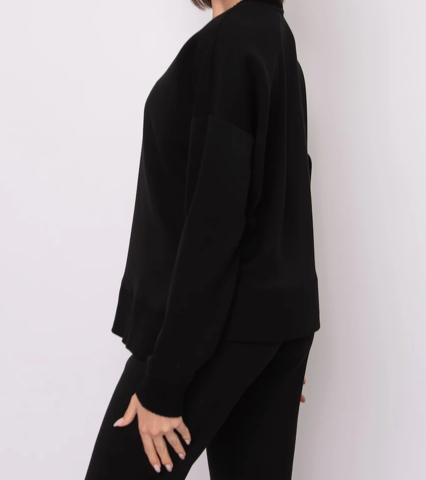 Flo V-Neck | 2 colours