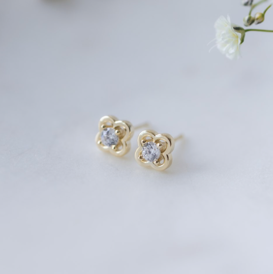 Elodie Studs | 2 colours