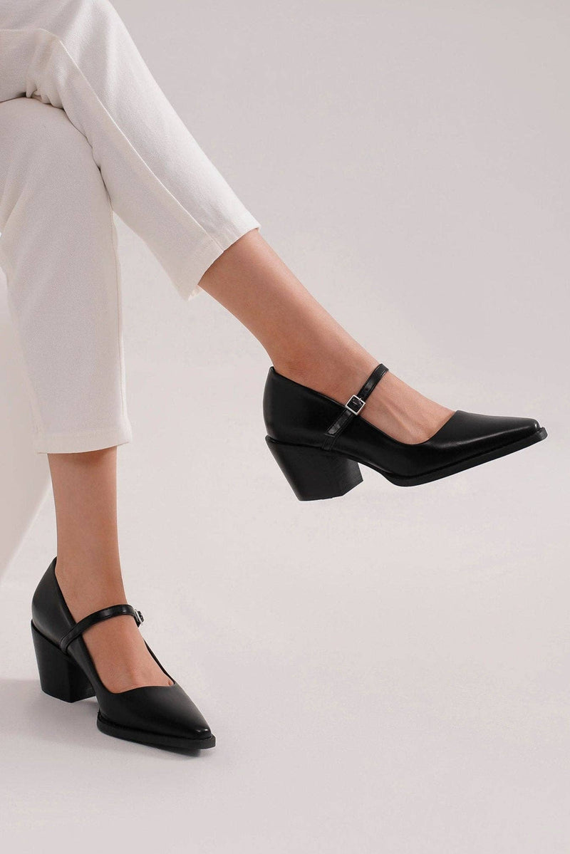 Mary Jane Block Heel